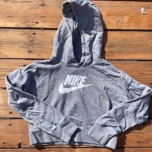 nike crop hoodie